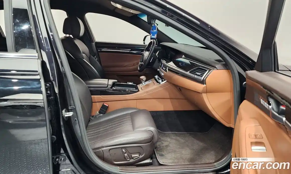 Genesis G90 2020 3.8 Автомат в Москве № 817770, фото 11