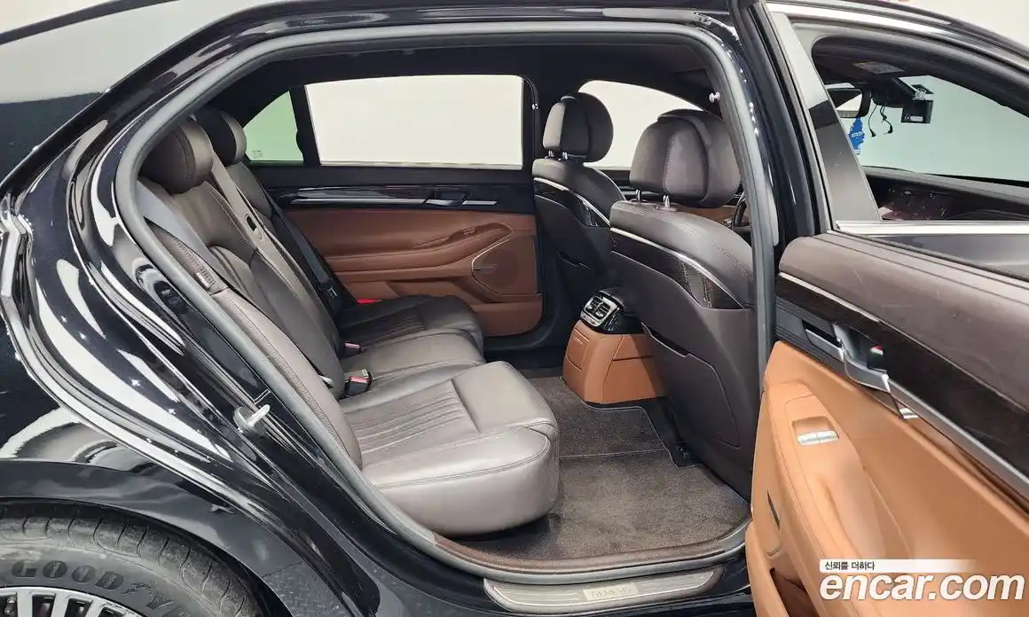 Genesis G90 2020 3.8 Автомат в Москве № 817770, фото 12