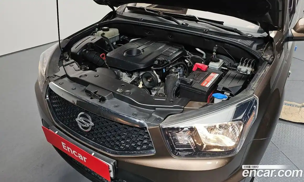 SsangYong Korando 2016 2.0 Автомат в Москве № 818420, фото 6