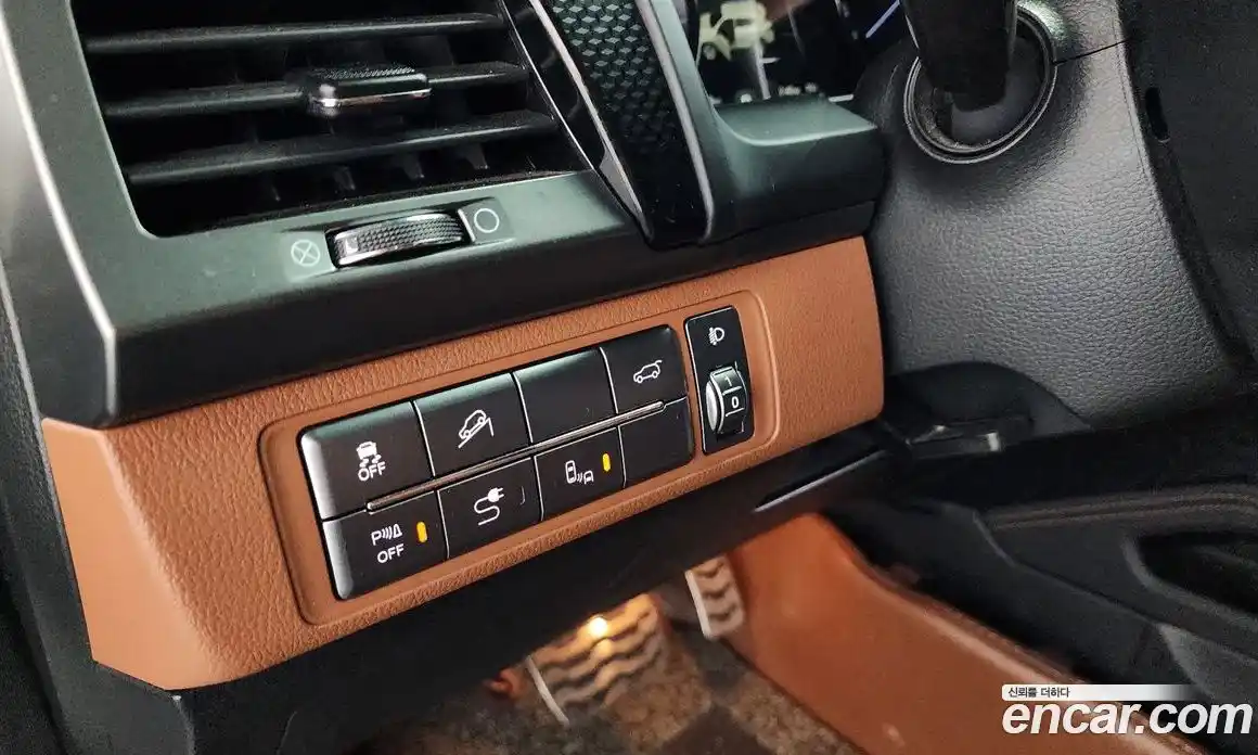 SsangYong Rexton 2020 2.2 Автомат в Москве № 818458, фото 18