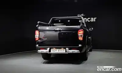 SsangYong Rexton 2019 2.2 Автомат в Москве № 818605, миниатюра 4
