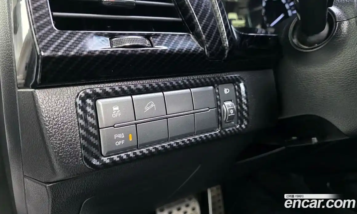 SsangYong Rexton 2018 2.2 Автомат в Москве № 818654, фото 13