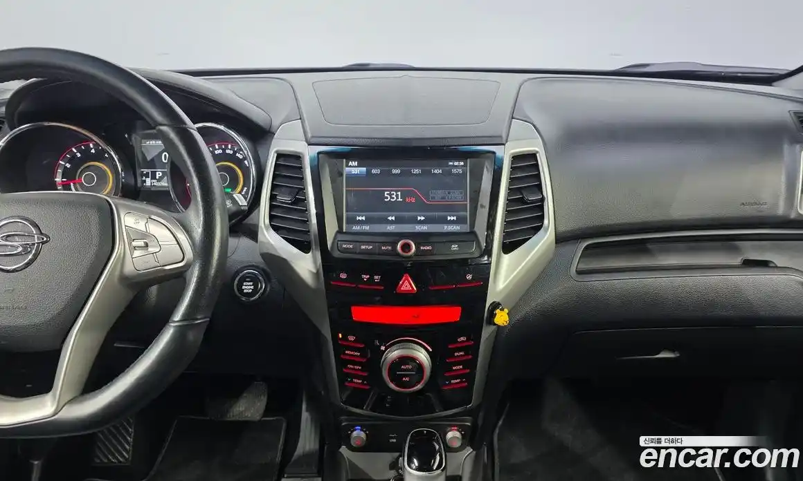 SsangYong TIBOLI 2015 1.6 Автомат в Москве № 818696, фото 16