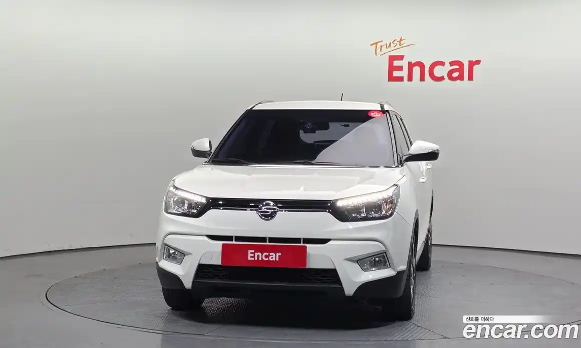 SsangYong TIBOLI 2015 1.6 Автомат в Москве № 818696, фото 3