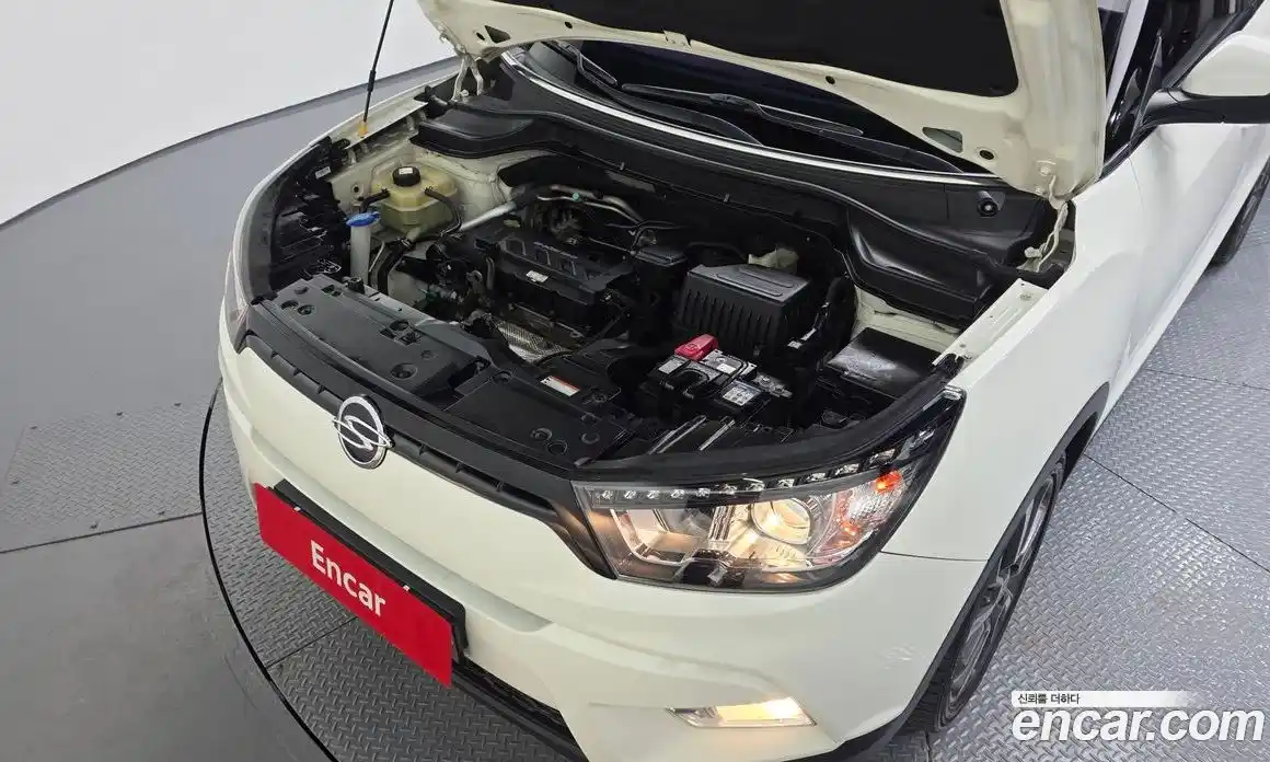 SsangYong TIBOLI 2015 1.6 Автомат в Москве № 818696, фото 6