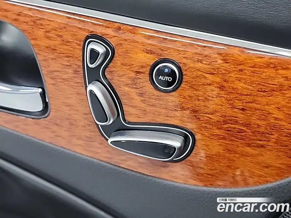 SsangYong Chairman 2011 3.2 Автомат в Москве № 818997, фото 15