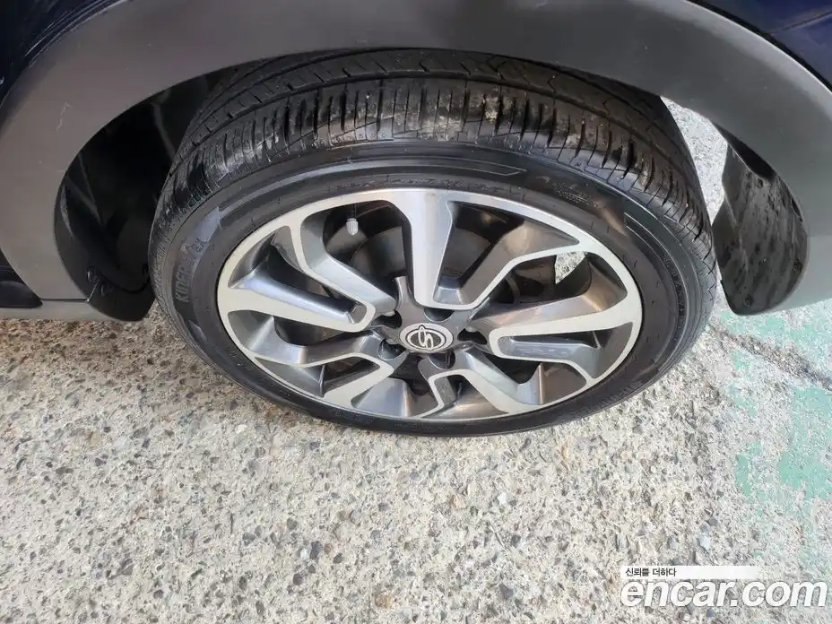 SsangYong TIBOLI 2016 1.6 Автомат в Москве № 819015, фото 20