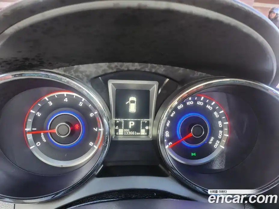 SsangYong TIBOLI 2016 1.6 Автомат в Москве № 819015, фото 8