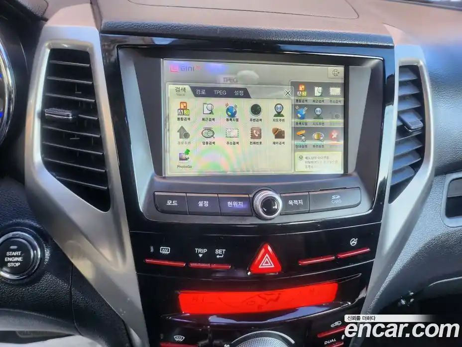 SsangYong TIBOLI 2016 1.6 Автомат в Москве № 819015, фото 9