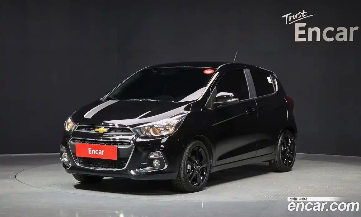 Chevrolet Spark 2017 1.0 Автомат в Москве № 819125, фото 1
