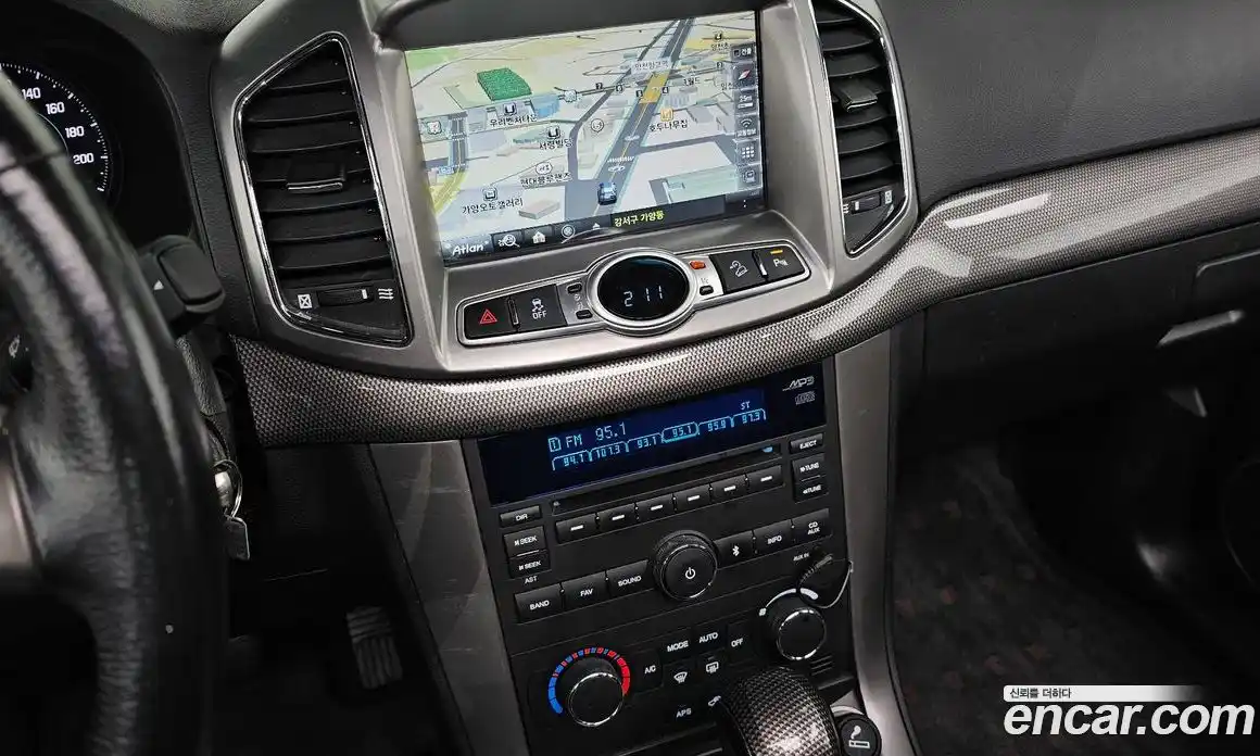 Chevrolet Captiva 2012 2.0 Автомат в Москве № 819672, фото 13