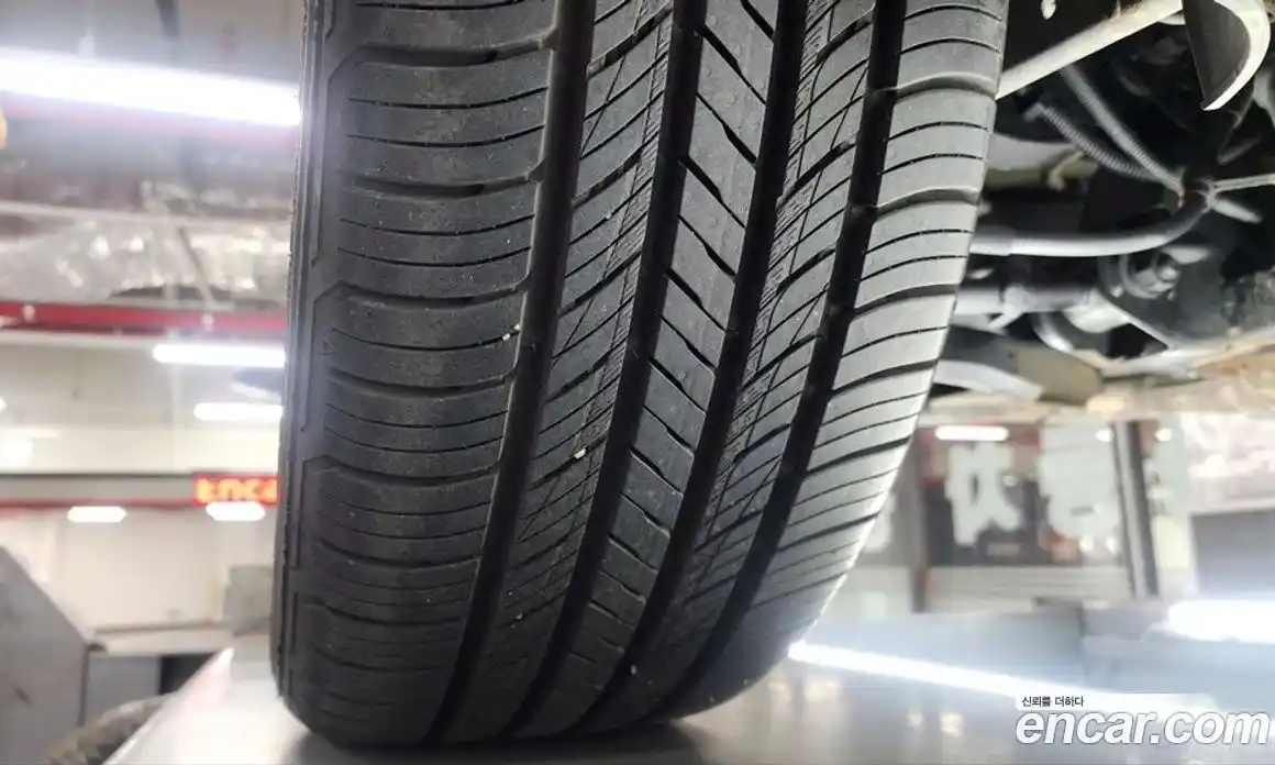 Chevrolet Captiva 2012 2.0 Автомат в Москве № 819672, фото 18