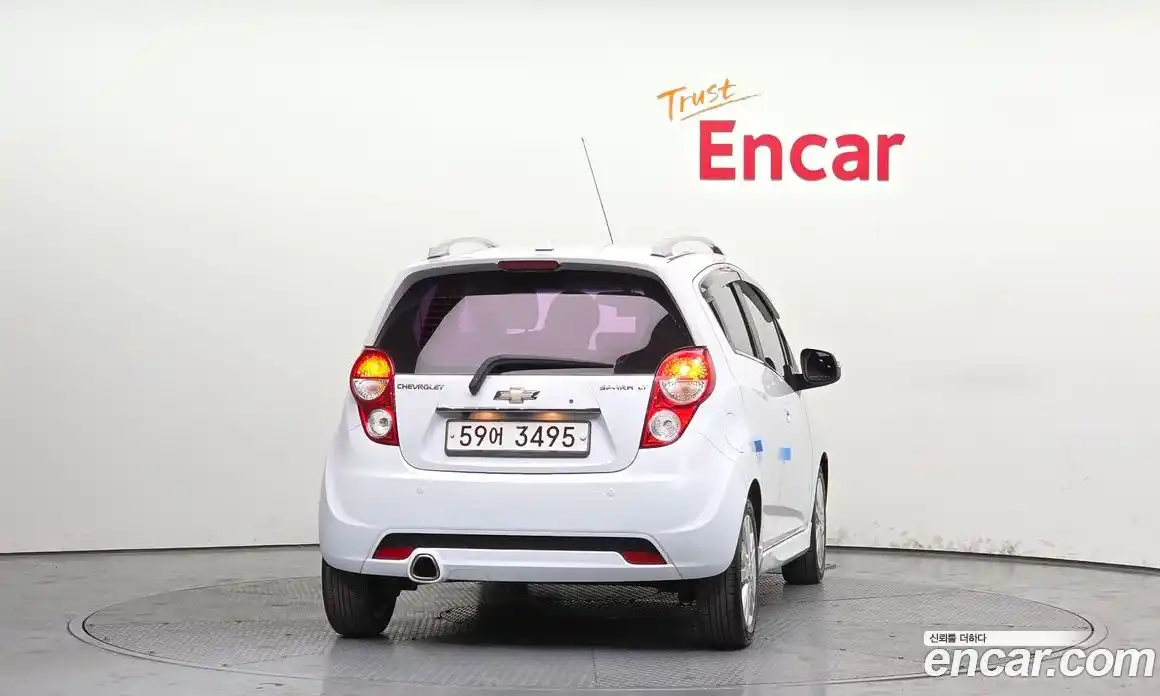 Chevrolet Spark 2015 1.0 Механическая в Москве № 819836, фото 4