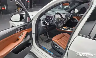 BMW X7 2023 4.4 Автомат в Москве № 819948, миниатюра 11