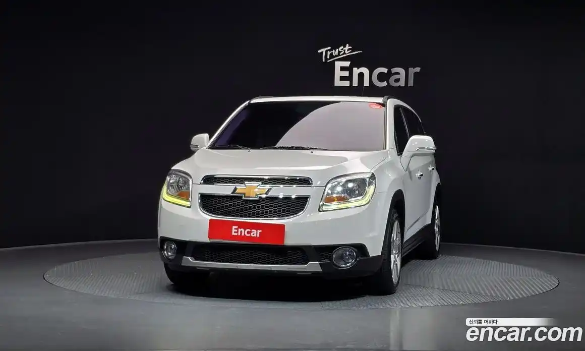 Chevrolet Orlando 2015 2.0 Автомат в Москве № 819974, фото 3