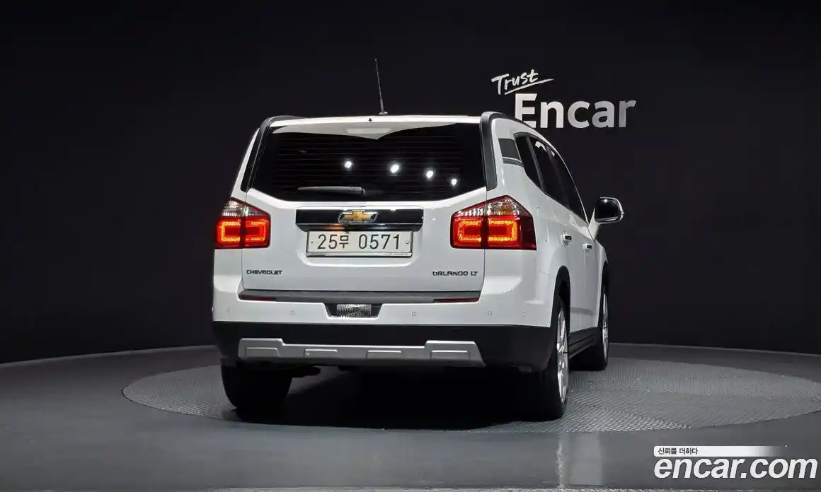 Chevrolet Orlando 2015 2.0 Автомат в Москве № 819974, фото 4