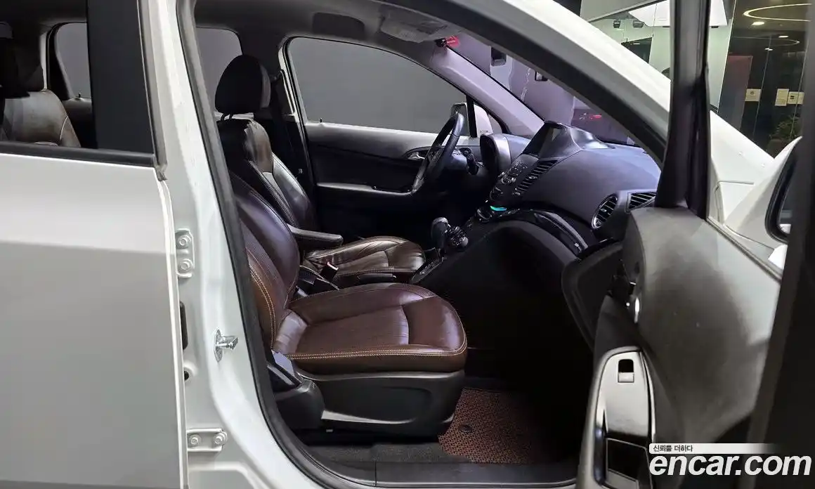 Chevrolet Orlando 2015 2.0 Автомат в Москве № 819974, фото 10