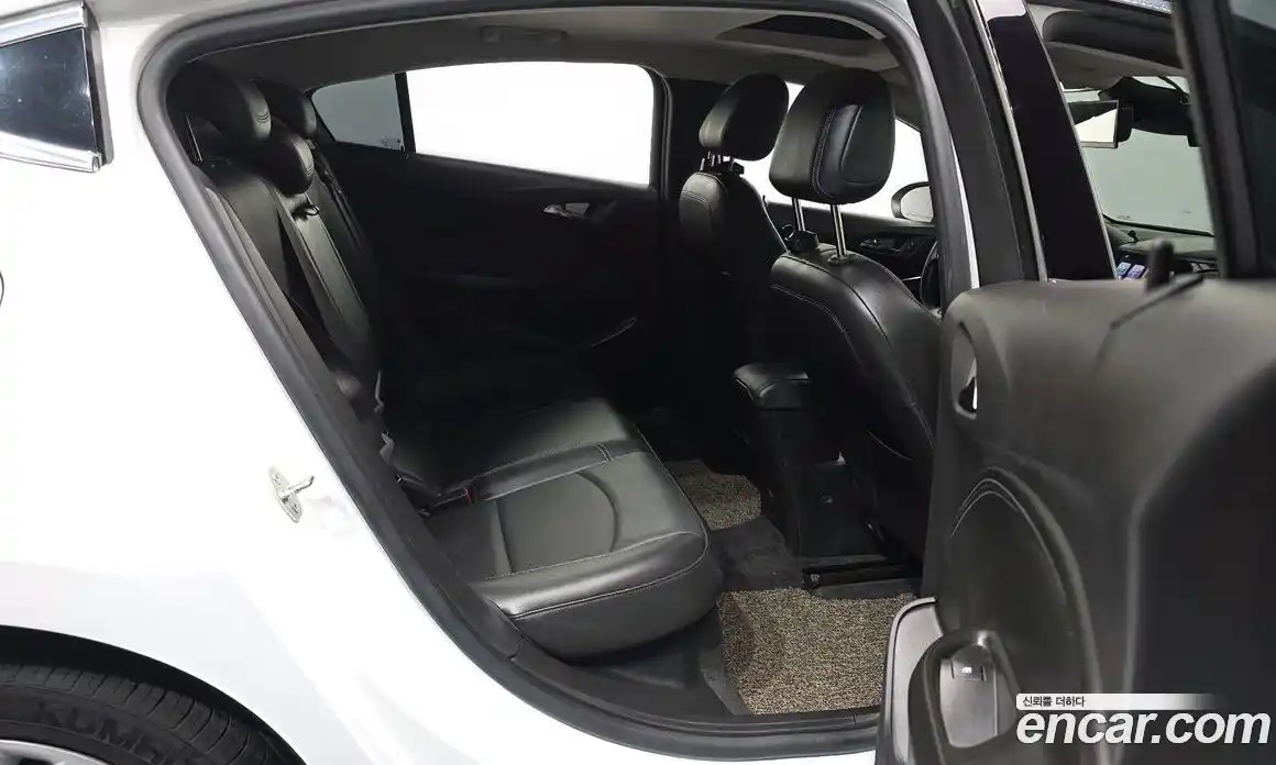 Chevrolet Cruze 2017 1.4 гидро в Москве № 819985, фото 12