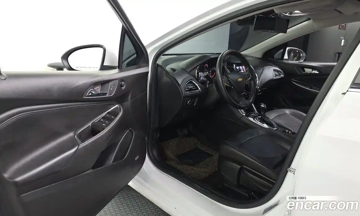 Chevrolet Cruze 2017 1.4 гидро в Москве № 819985, фото 10