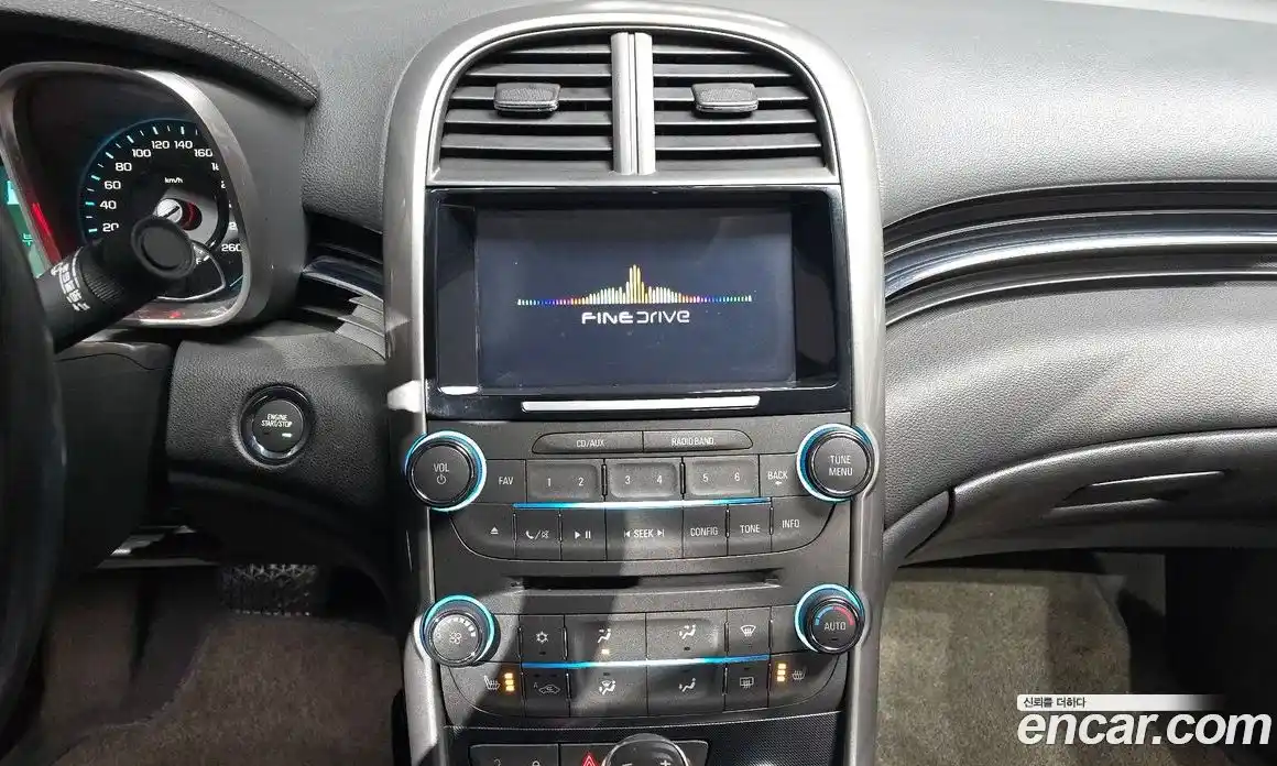 Chevrolet Malibu 2015 2.0 Автомат в Москве № 820026, фото 14