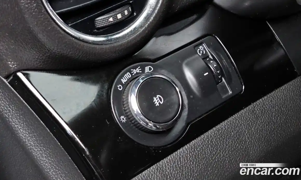 Chevrolet Orlando 2017 2.0 Автомат в Москве № 820073, фото 14