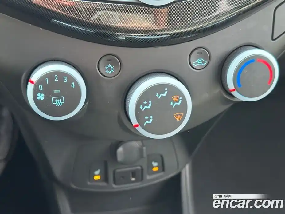 Chevrolet Spark 2014 1.0 Автомат в Москве № 820109, фото 14