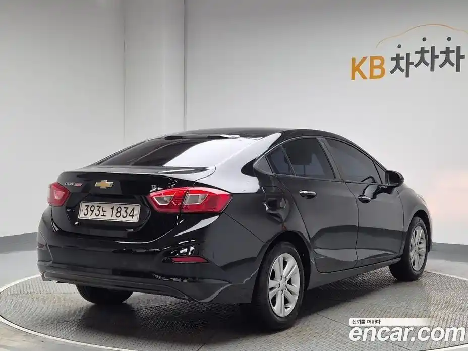 Chevrolet Cruze 2017 1.4 Автомат в Москве № 820165, фото 3