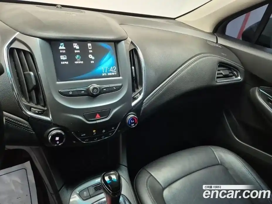 Chevrolet Cruze 2017 1.4 Автомат в Москве № 820165, фото 9