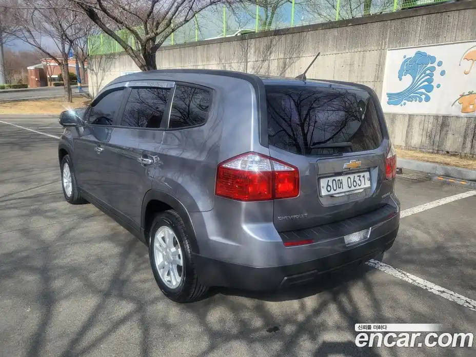 Chevrolet Orlando 2015 2.0 Автомат в Москве № 820196, фото 13