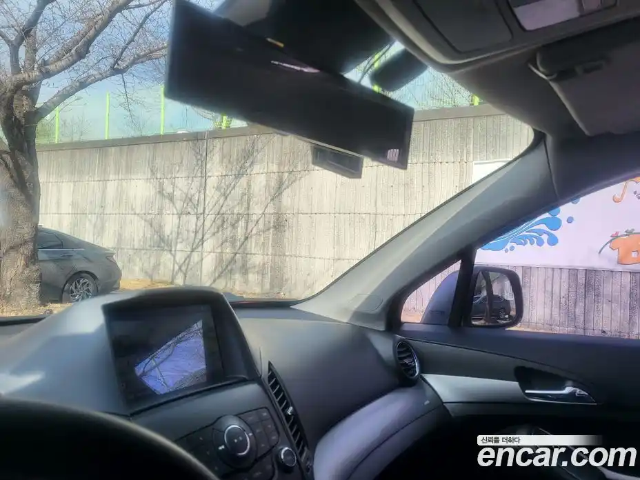 Chevrolet Orlando 2015 2.0 Автомат в Москве № 820196, фото 17