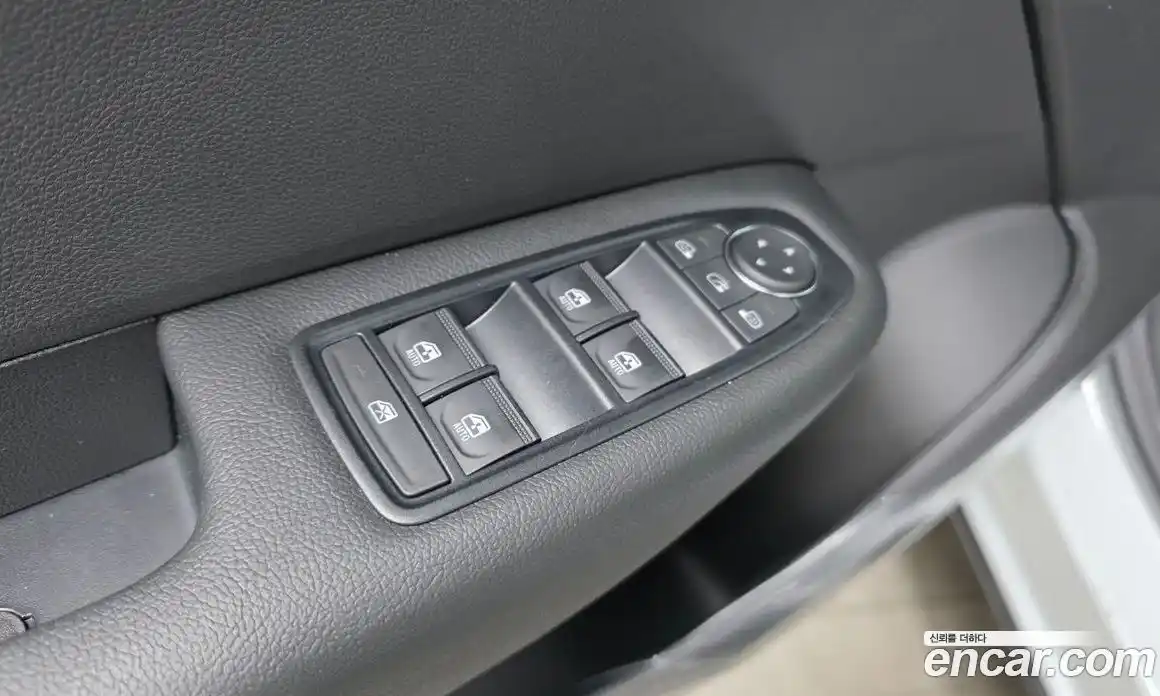 Renault Arkana 2025 1.6 Автомат в Москве № 820286, фото 14