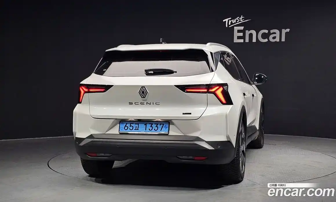 Renault Scenic 2026 0.4 Автомат в Москве № 820289, фото 4