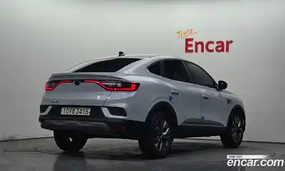 Renault XM3 2024 1.6 Автомат в Москве № 820343, миниатюра 2