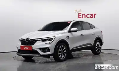 Renault XM3 2023 1.6 Автомат в Москве № 820368, миниатюра 1