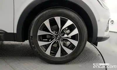 Renault XM3 2023 1.6 Автомат в Москве № 820368, миниатюра 5