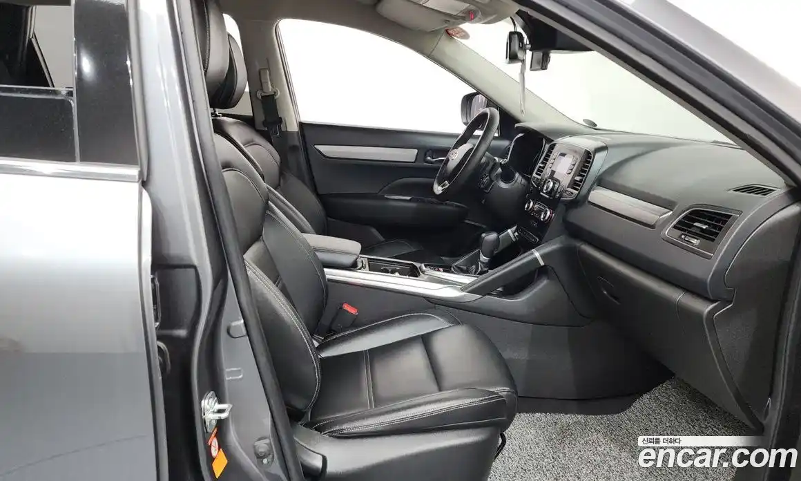 Renault QM6 2023 2.0 Автомат в Москве № 820478, фото 11