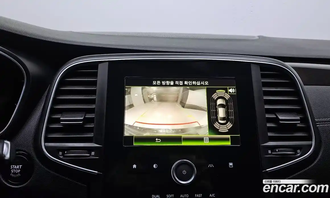 Renault SM6 2017 1.6 Автомат в Москве № 820512, фото 17