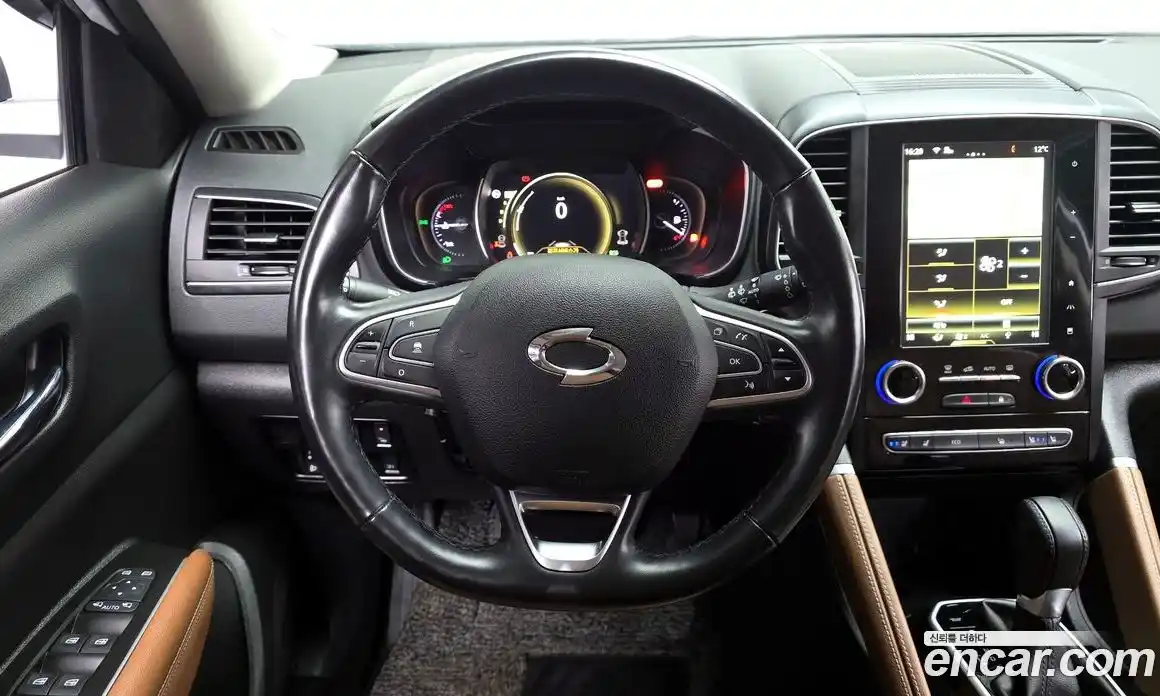 Renault QM6 2022 2.0 Автомат в Москве № 820539, фото 13