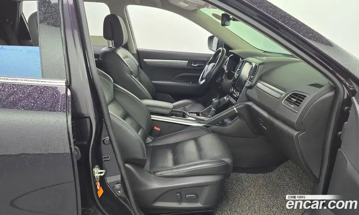 Renault QM6 2017 2.0 Автомат в Москве № 820726, фото 11