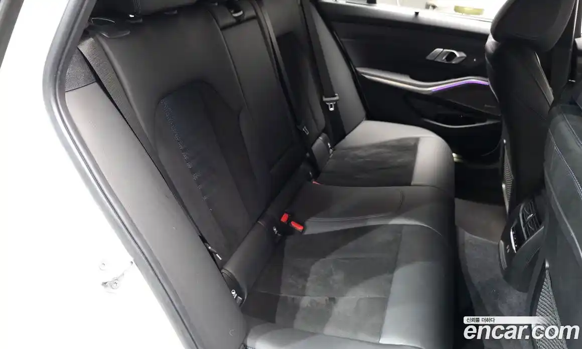 BMW 3-Series 2021 2.0 Автомат в Москве № 820848, фото 11