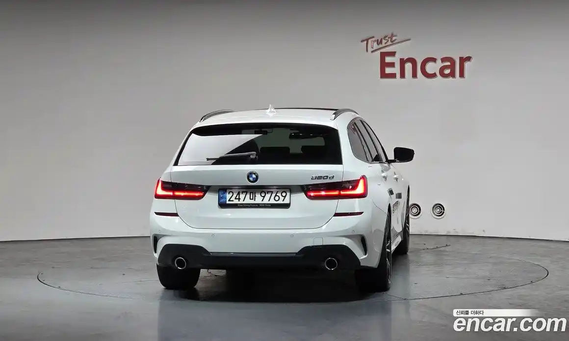 BMW 3-Series 2021 2.0 Автомат в Москве № 820848, фото 3