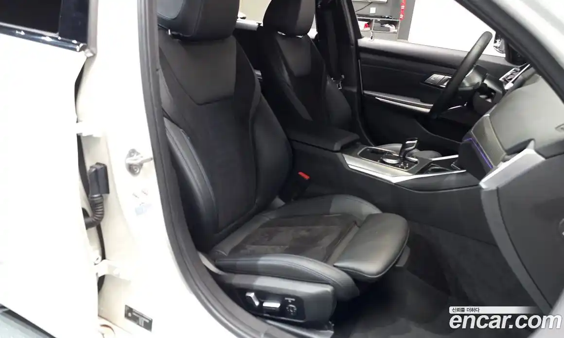 BMW 3-Series 2021 2.0 Автомат в Москве № 820848, фото 9