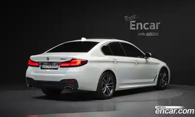 BMW 5-Series 2022 2.0 Автомат в Москве № 821065, миниатюра 2