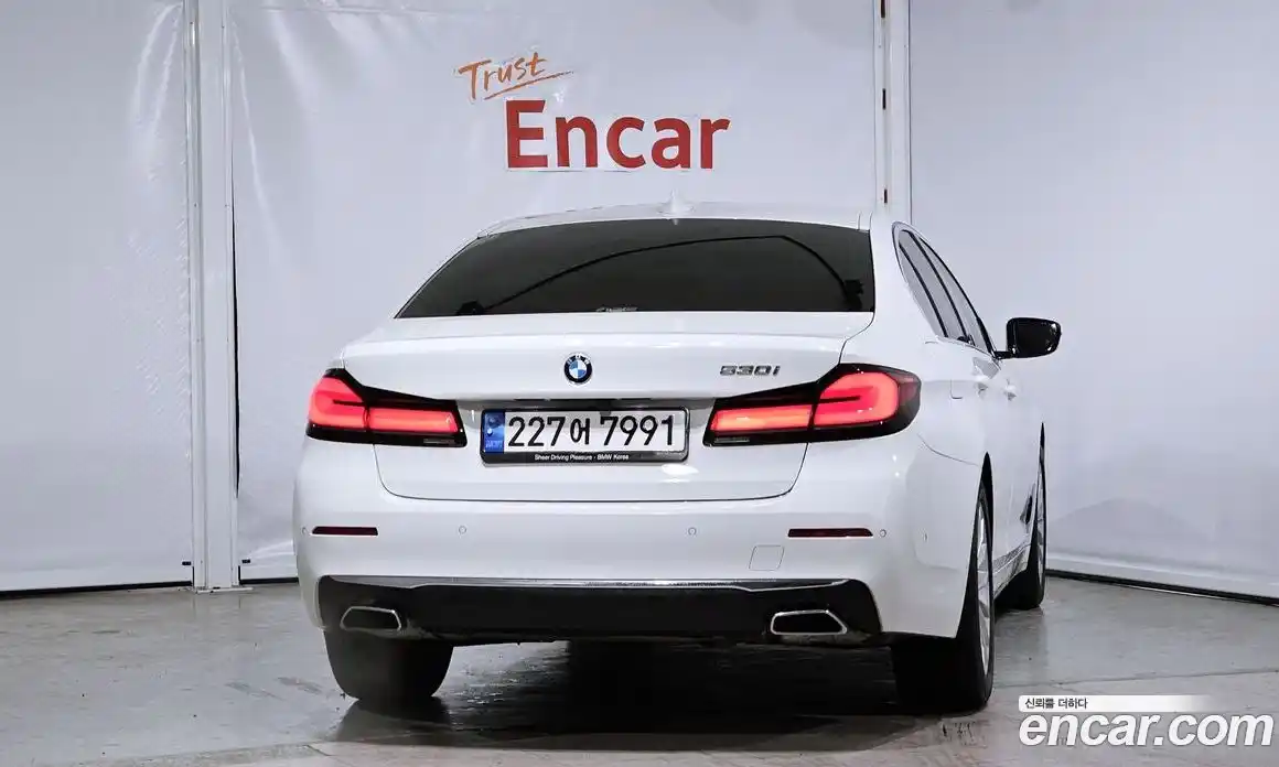 BMW 5-Series 2022 2.0 Автомат в Москве № 821282, фото 4