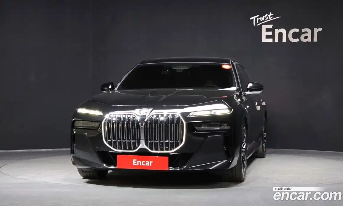 BMW 7-Series 2023 3.0 Автомат в Москве № 821492, фото 3