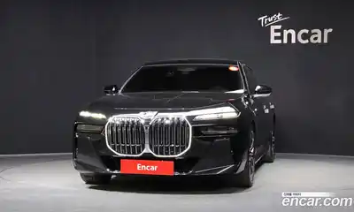 BMW 7-Series 2023 3.0 Автомат в Москве № 821492, миниатюра 3