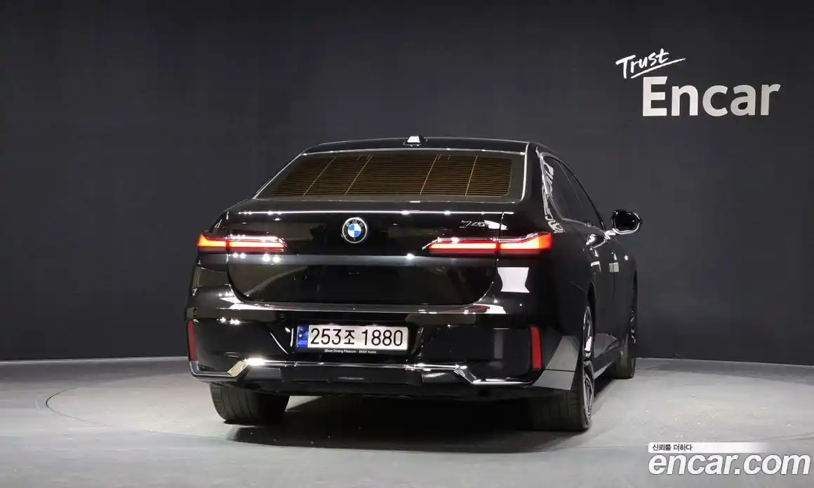 BMW 7-Series 2023 3.0 Автомат в Москве № 821492, фото 4