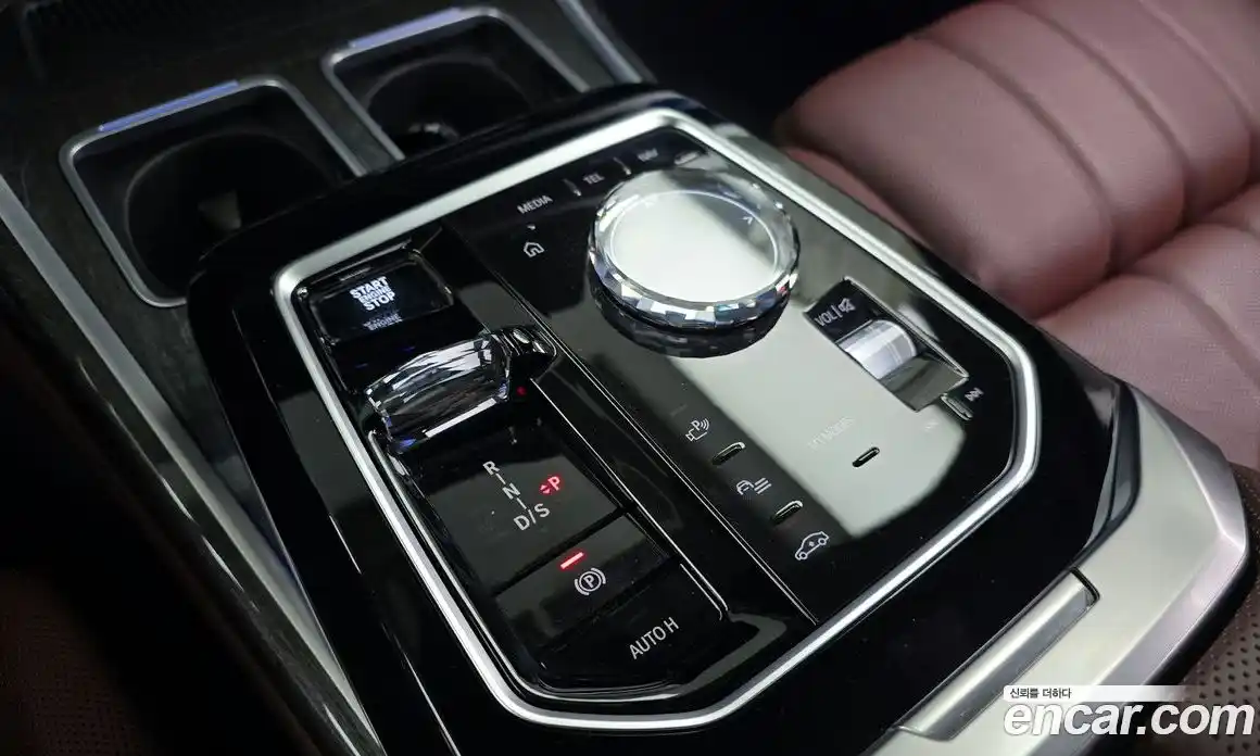 BMW 7-Series 2023 3.0 Автомат в Москве № 821492, фото 9