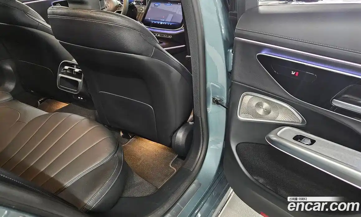 Mercedes-Benz E-Class 2025 2.0 Автомат в Москве № 821791, фото 16