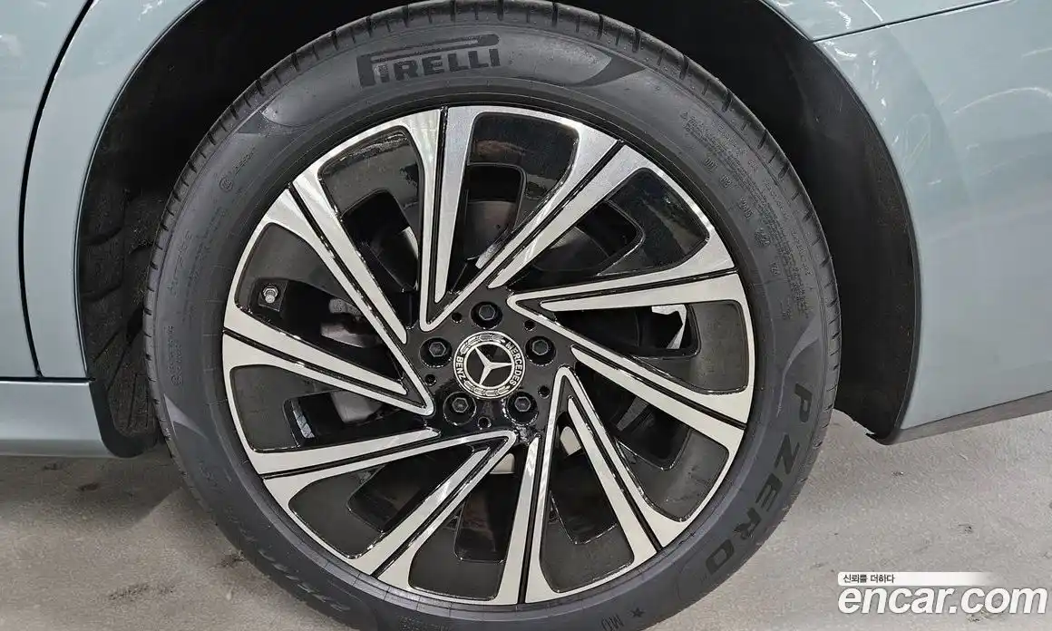 Mercedes-Benz E-Class 2025 2.0 Автомат в Москве № 821791, фото 5